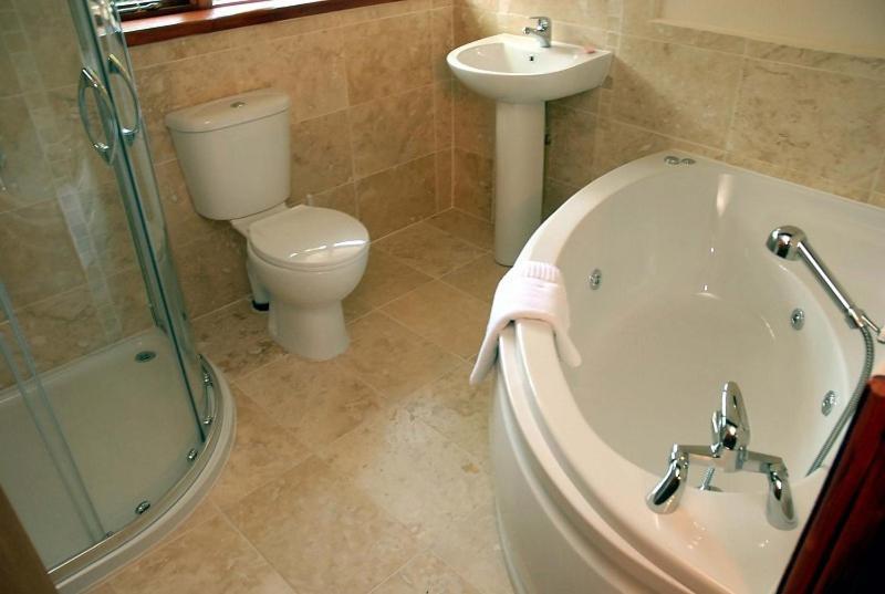 Bed and Breakfast Hopbine House Херефорд Номер фото